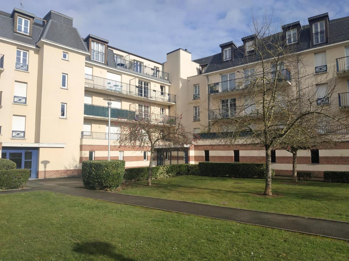 Bonvallet - Studio Paisible Et Chaleureux Avec Balcon Amiens Pokoj fotografie